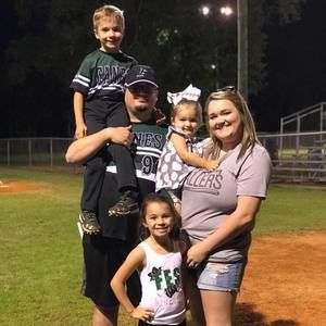 Meet your Posher, Felicia